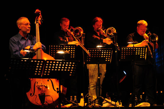 Dave-Holland-og-Trondheim-Jazzorkester.jpg